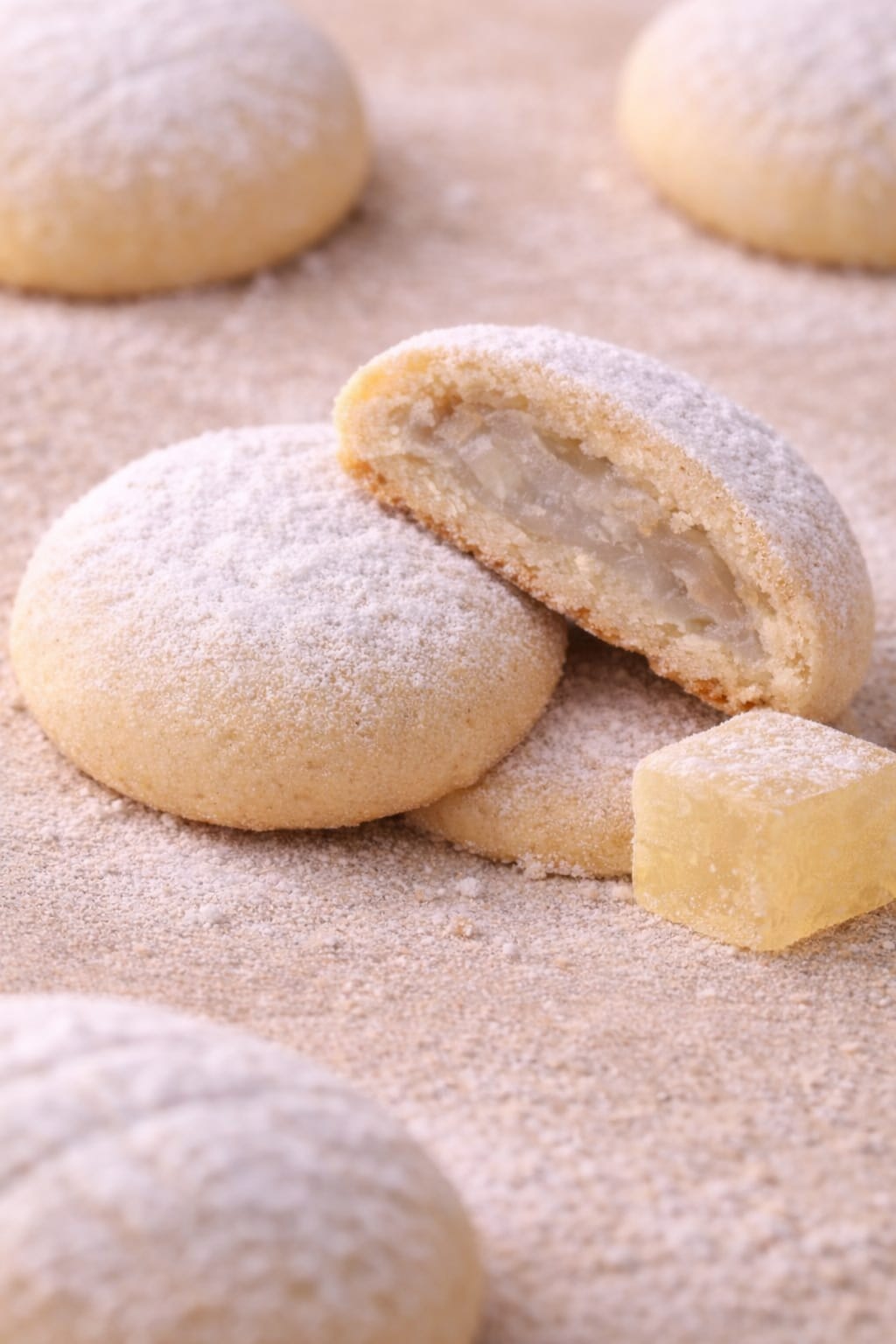 Kahk with Malban (30 pieces) - كحك بالملبن