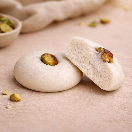Pistachio Ghoraieba (40 pieces)- غريبة بالفستق